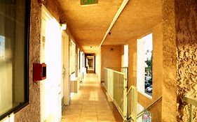 Travelodge By Wyndham Pasadena Central